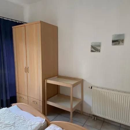 Apartment 50081...